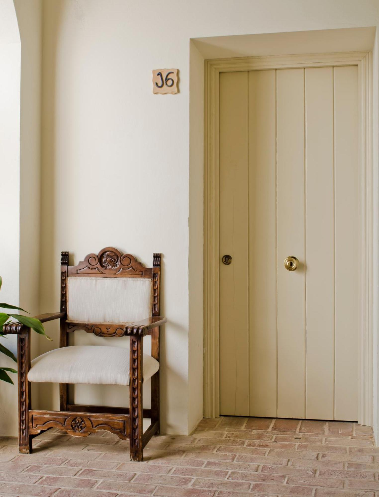Hostal Sixto Рота Экстерьер фото