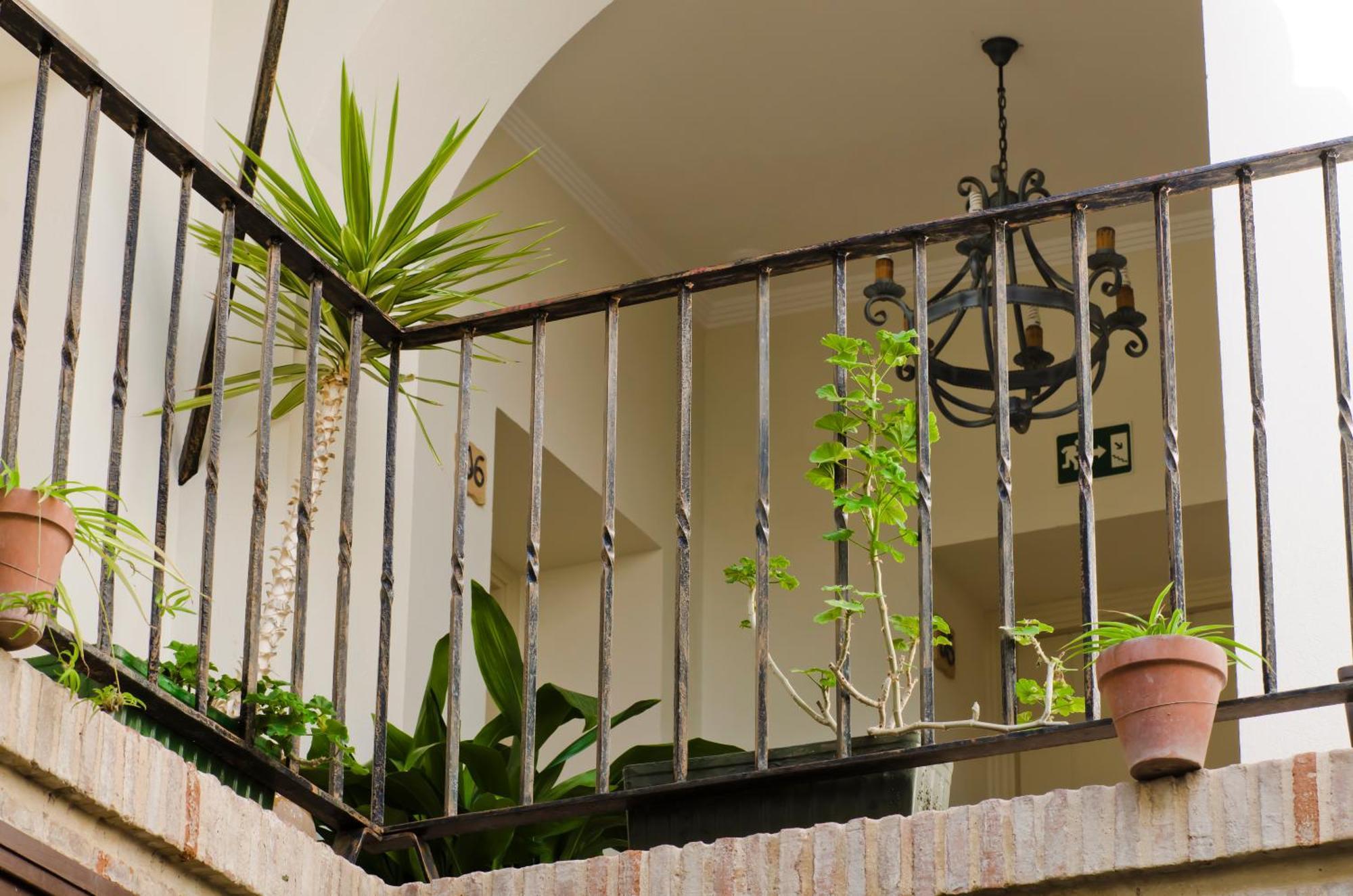 Hostal Sixto Рота Экстерьер фото