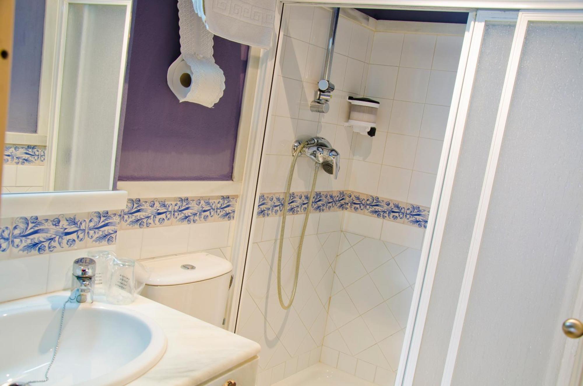 Hostal Sixto Рота Экстерьер фото